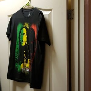 Bob Marley t-shirt